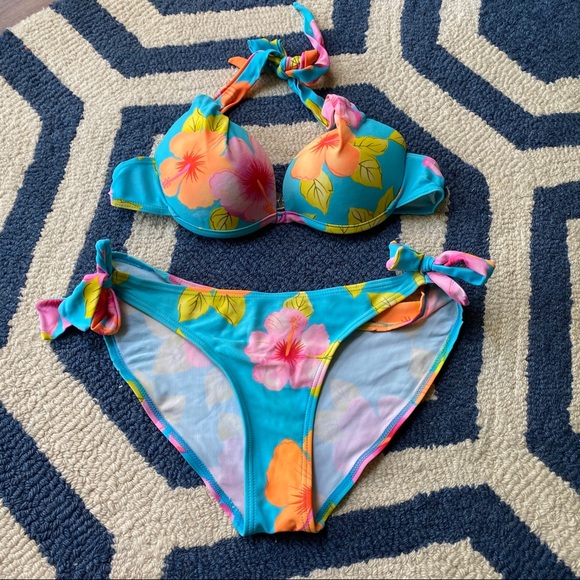 Linga Dore Other - 💦 LINGA DORE AQUA MULTI FLORAL BIKINI!